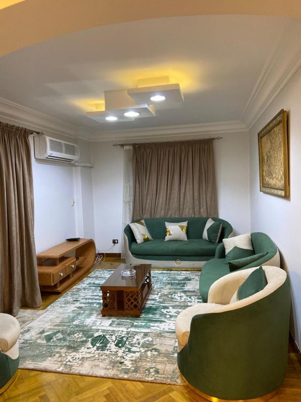 Egn-t-303 2 Bedroom With Balcony Apartment Cairo
