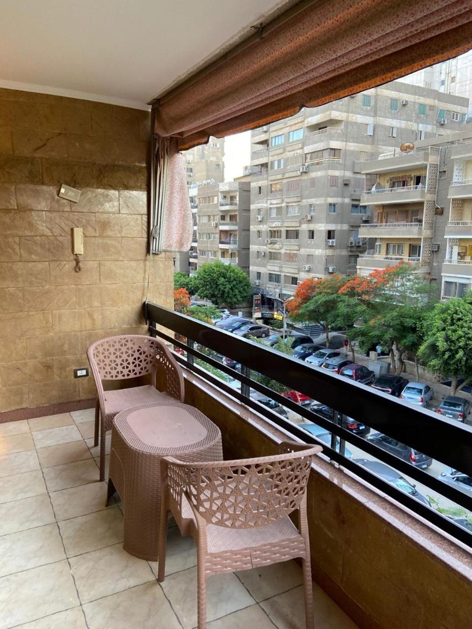 Egn-t-303 2 Bedroom With Balcony * Cairo